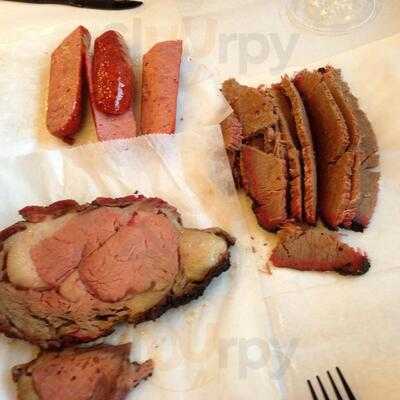 Rudy's Country Store & Bar-B-Q, Round Rock