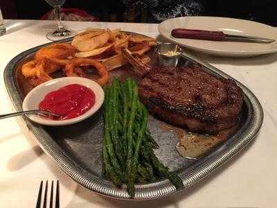 Lewnes' Steakhouse, Annapolis