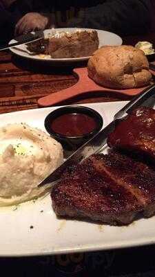 LongHorn Steakhouse, Erie