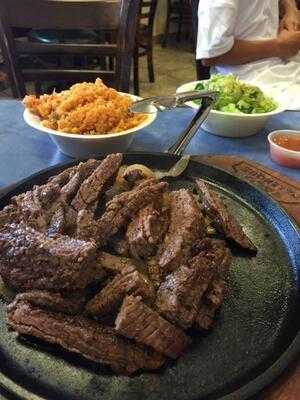 Taco Palenque San Bernardo, Laredo