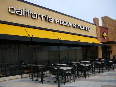 California Pizza Kitchen, Newark