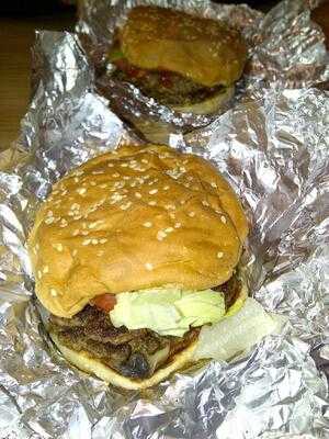 Five Guys, Manchester