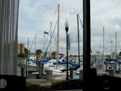 Regatta Grille, Hampton