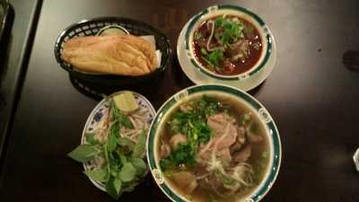 Pho Lena & Grill, Escondido