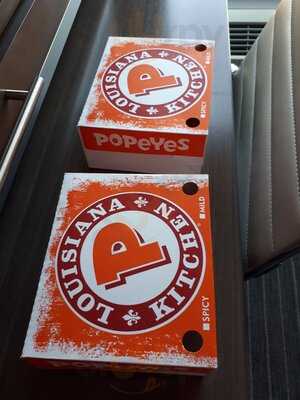 Popeyes Louisiana Kitchen, Fargo