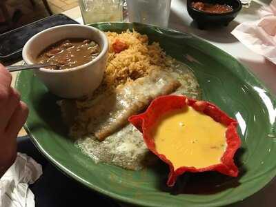 Burros Tex Mex Bar and Grill, Round Rock