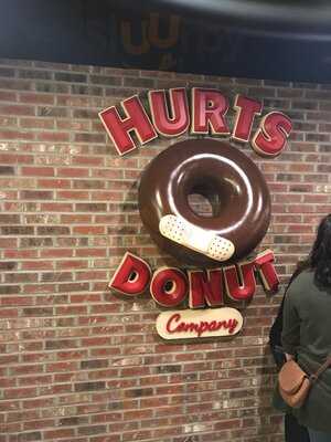 Hurts Donut, Branson