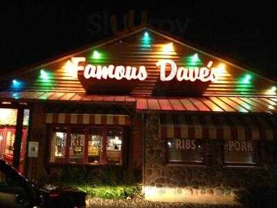 Famous Dave's Bar-B-Que, Appleton