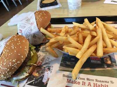 The Habit Burger Grill, Oceanside