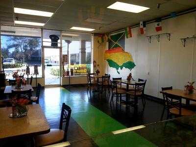 Tropical Gourmet Jamaican Restaurant, Daytona Beach