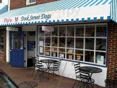 Pip's Dock Street Dogs, Annapolis