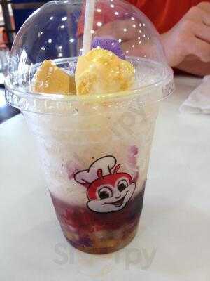 Jollibee Concord, Concord