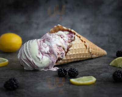 Oberweis Ice Cream and Dairy Store, Schaumburg