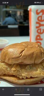 Popeyes Louisiana Kitchen, Garland