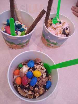 Yoyos Yogurt, El Cajon