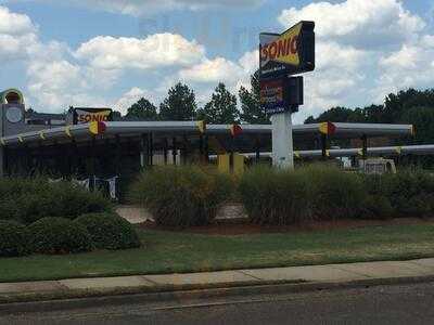 Sonic Drive-In, Jackson