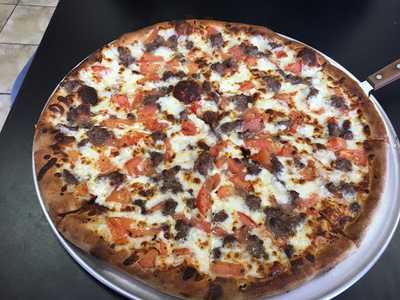 Januzzi's Pizzeria, Denton