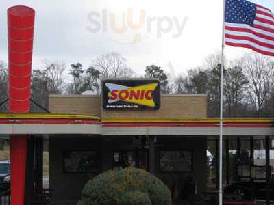 Sonic Drive-In, Williamsburg