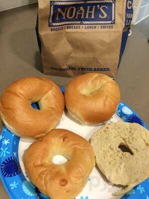 Noah's Ny Bagels