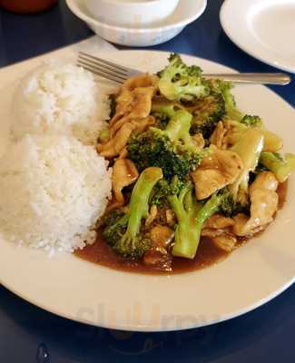 Chu's Quik Wok Chinese Cuisine