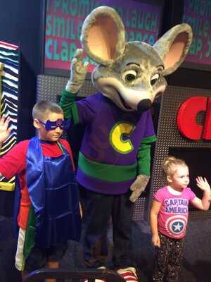 Chuck E. Cheese