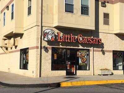 Little Caesars, Newark