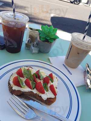 Bluestone Lane Beverly Hills Coffee Shop