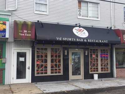 V Z Sports Bar & Restaurant