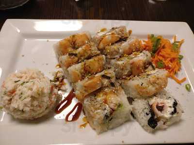 La Isla Yokomo Sushi and Seafood, Ontario