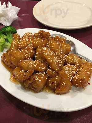 Madame Wu's Chinese Restaurant