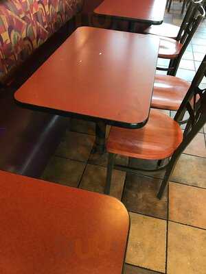 Taco Bell, Columbia