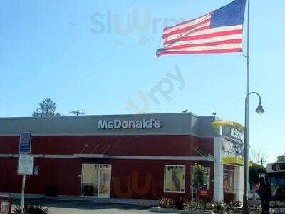 McDonald's, Santa Cruz