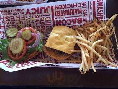 Smashburger, Cypress