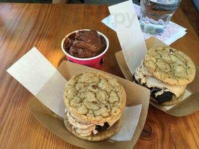 Coolhaus, Culver City