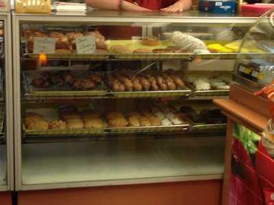 B&J Donuts/ Subway, Flint