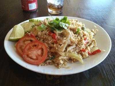 Swanya Thai Cuisine, Culver City