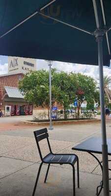 Starbucks, Cypress