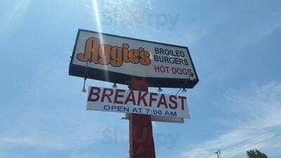 Aggie's Hamburgers and Hot Dogs, Hayward