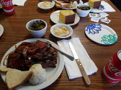 Everett & Jones Barbeque, Hayward