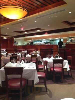 Fleming's Prime Steakhouse & Wine Bar