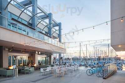 Sea Level Restaurant And Lounge