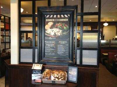 Corner Bakery, Brandon