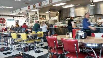 Debby's Diner