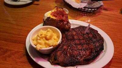 Logan's Roadhouse