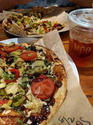 MOD Pizza, Redding