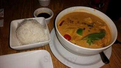 Yum Thai Bistro, Redondo Beach