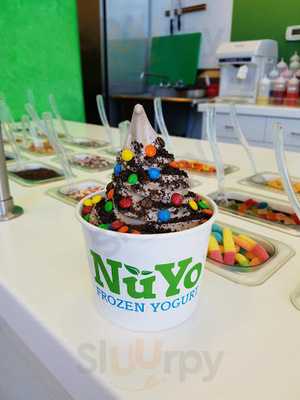 Nuyo Frozen Yogurt