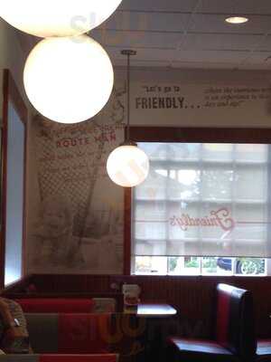 Friendly's, Reading