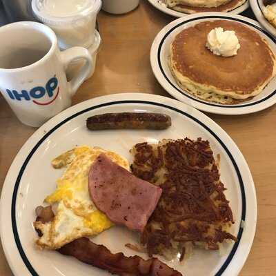 IHOP, Whittier