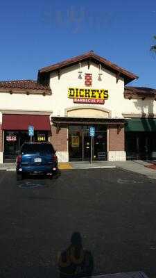 Dickey's Barbecue Pit, Visalia